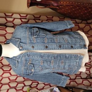 Chico's Platium jean jacket. Size 0 in Chicos. Size 4/6 regular